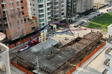 Apartamento &agrave; venda - 76m&sup2; - Balne&aacute;rio Pereque