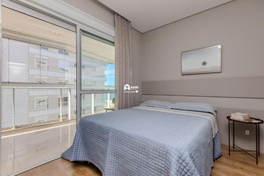 Apartamento para alugar - 114m&sup2; - Praia Brava de Itaja&iacute;