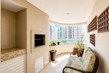 Apartamento &agrave; venda - 100m&sup2; - Centro