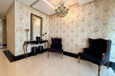 Apartamento &agrave; venda - 160m&sup2; - Meia Praia