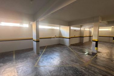 Apartamento &agrave; venda - Meia Praia