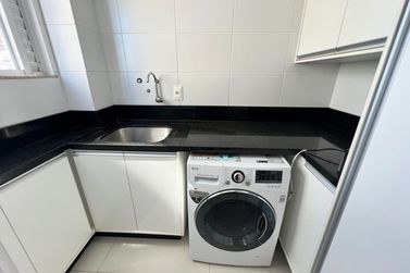 Apartamento &agrave; venda - 100m&sup2; - Meia Praia