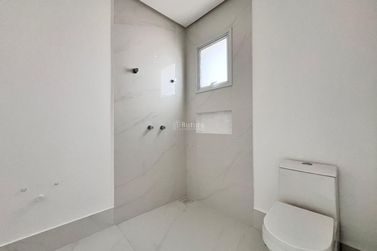 Apartamento &agrave; venda - 160m&sup2; - Centro