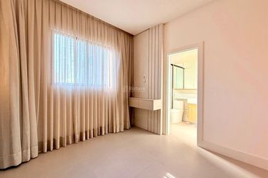 Apartamento &agrave; venda - 124m&sup2; - Andorinha