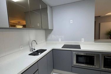 Apartamento &agrave; venda - Meia Praia
