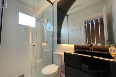 Apartamento &agrave; venda - 270m&sup2; - Meia Praia