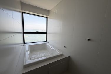 Apartamento &agrave; venda - 178m&sup2; - Centro