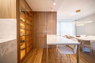 Apartamento &agrave; venda - 125m&sup2; - Centro