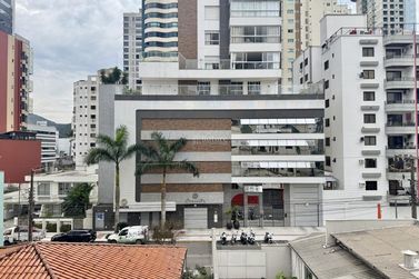Apartamento &agrave; venda - 149m&sup2; - Centro