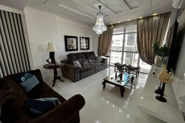 Apartamento &agrave; venda - Meia Praia