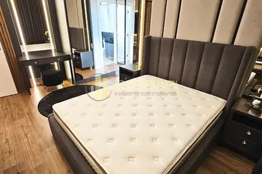 Apartamento &agrave; venda - 162m&sup2; - Meia Praia