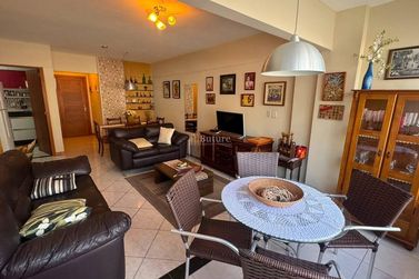 Apartamento &agrave; venda - Meia Praia