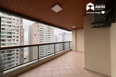 Apartamento para alugar - 101m&sup2; - Centro