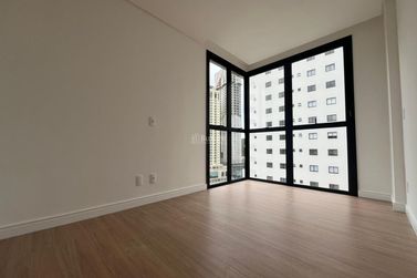 Apartamento &agrave; venda - 109m&sup2; - Centro