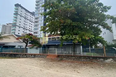 Casa para alugar - 222m&sup2; - pereque