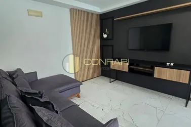Apartamento &agrave; venda - 130m&sup2; - Meia Praia