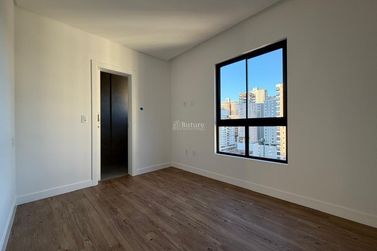 Apartamento &agrave; venda - 127m&sup2; - Perequ&ecirc;