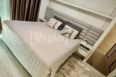 Apartamento &agrave; venda - 208m&sup2; - Centro