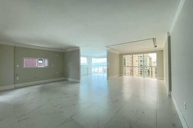 Apartamento &agrave; venda - Centro