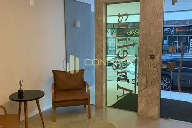 Apartamento &agrave; venda - 206m&sup2; - Meia Praia