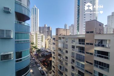 Apartamento para alugar - 96m&sup2; - -centro
