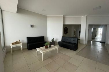 Apartamento &agrave; venda - 80m&sup2; - Meia Praia