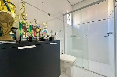 Apartamento &agrave; venda - 415m&sup2; - Meia Praia