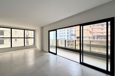 Apartamento &agrave; venda - 147m&sup2; - 