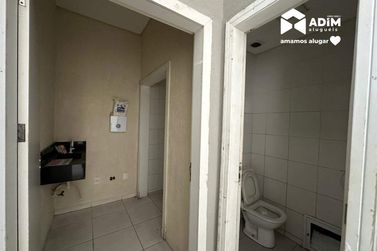 Sal&atilde;o Comercial para alugar - 209m&sup2; - Centro
