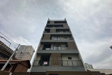 Apartamento &agrave; venda - 77m&sup2; - 