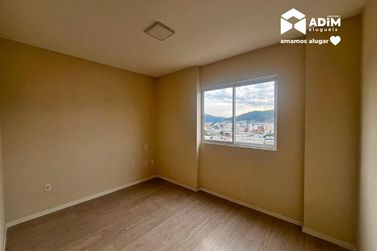 Apartamento para alugar - 65m&sup2; - Tabuleiro