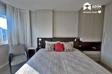 Apartamento para alugar - 142m&sup2; - Centro