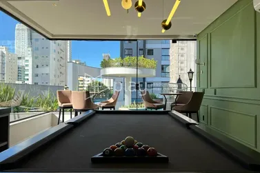 Apartamento &agrave; venda - 106m&sup2; - Meia Praia