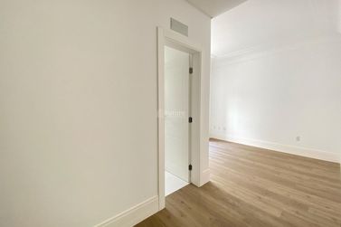Apartamento &agrave; venda - 200m&sup2; - Centro