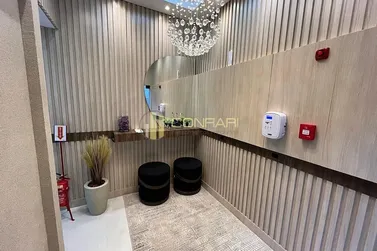 Apartamento &agrave; venda - 101m&sup2; - Meia Praia