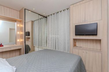 Apartamento &agrave; venda - 135m&sup2; - Meia Praia