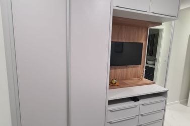 Apartamento &agrave; venda - 85m&sup2; - Meia Praia