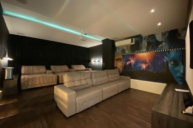 Apartamento &agrave; venda - 1872m&sup2; - Meia Praia