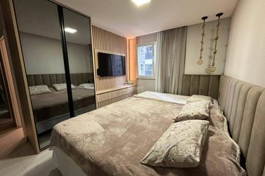 Apartamento &agrave; venda - Meia Praia