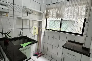 Apartamento para alugar - 103m&sup2; - Meia Praia