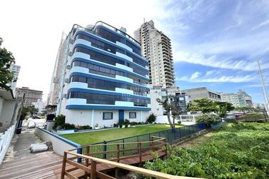 Apartamento &agrave; venda - Meia Praia