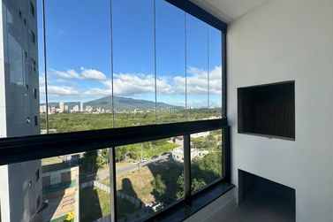 Apartamento &agrave; venda - 95m&sup2; - Meia Praia