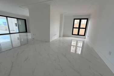 Apartamento &agrave; venda - 538m&sup2; - Centro