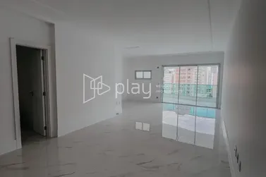 Apartamento &agrave; venda - 157m&sup2; - Meia Praia