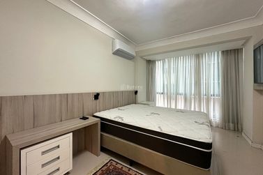 Apartamento &agrave; venda - 120m&sup2; - Centro