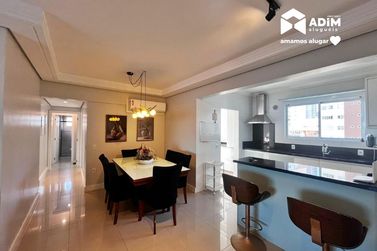 Apartamento para alugar - 142m&sup2; - Centro
