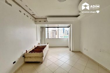 Apartamento para alugar - 475m&sup2; - Centro
