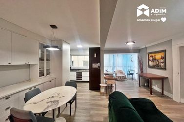 Apartamento para alugar - 120m&sup2; - Centro