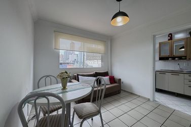 Apartamento &agrave; venda - 52m&sup2; - Centro