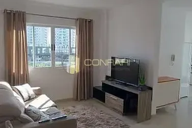 Apartamento &agrave; venda - 90m&sup2; - Meia Praia
